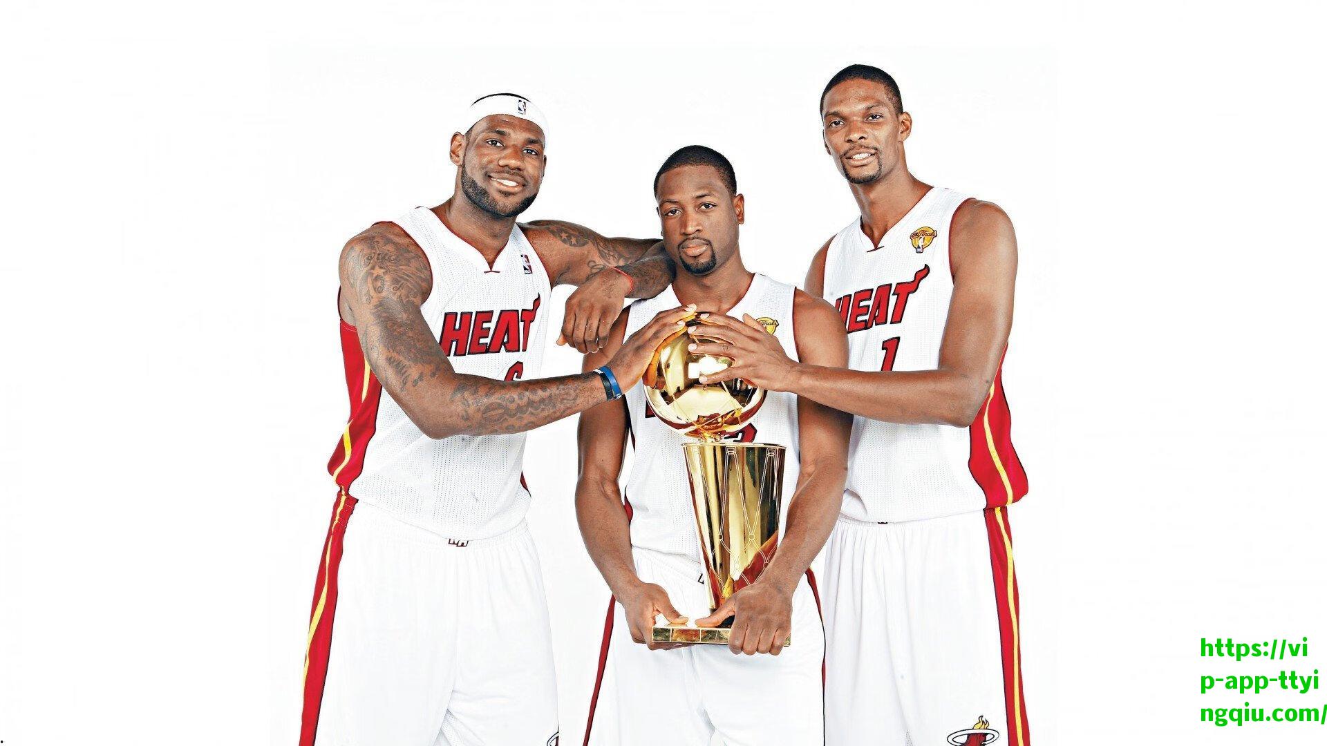 津门虎客战广州豹，单外援对决，本土锋线挑大梁