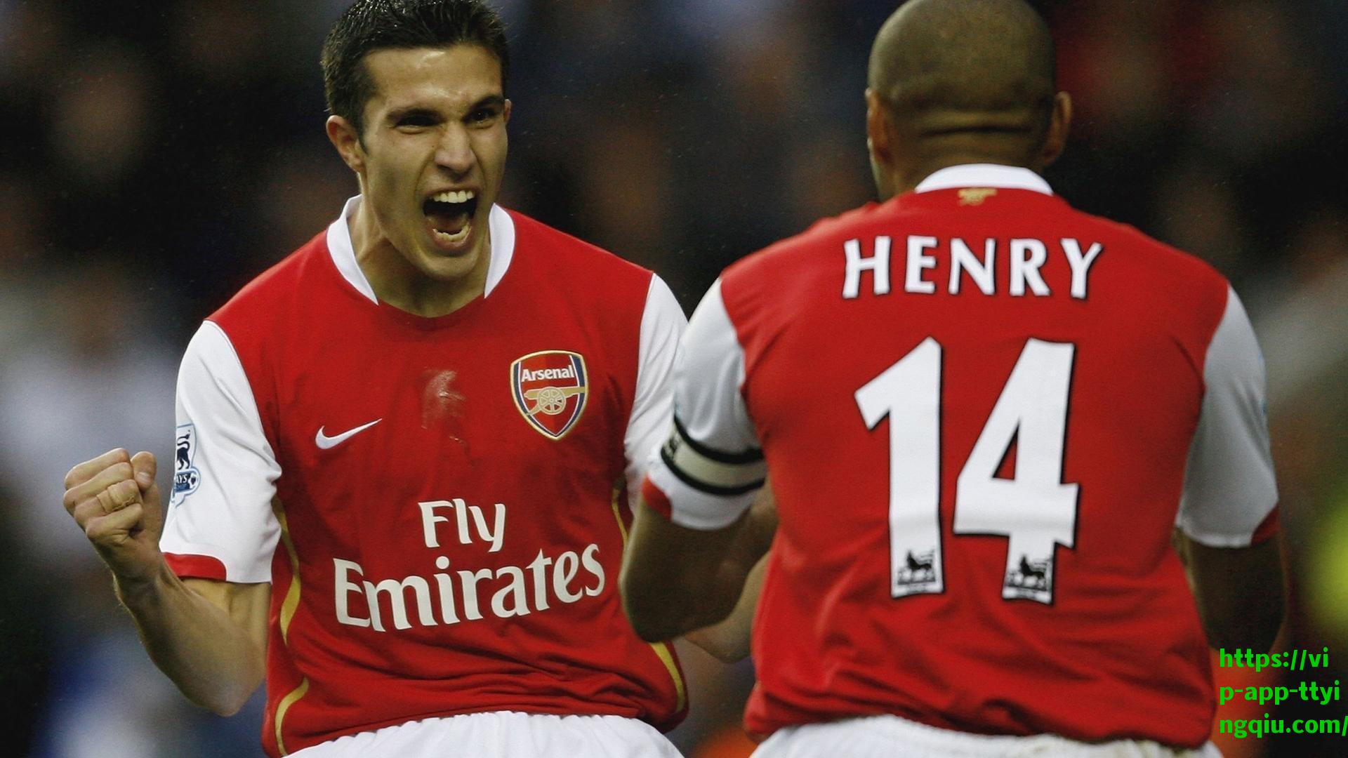 利物浦新帅斯洛特公开表态，将热烈欢迎亚历山大-阿诺德，并对比皇马伤病管理策略